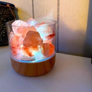 Himalayan salt rocks lamp, changing colors